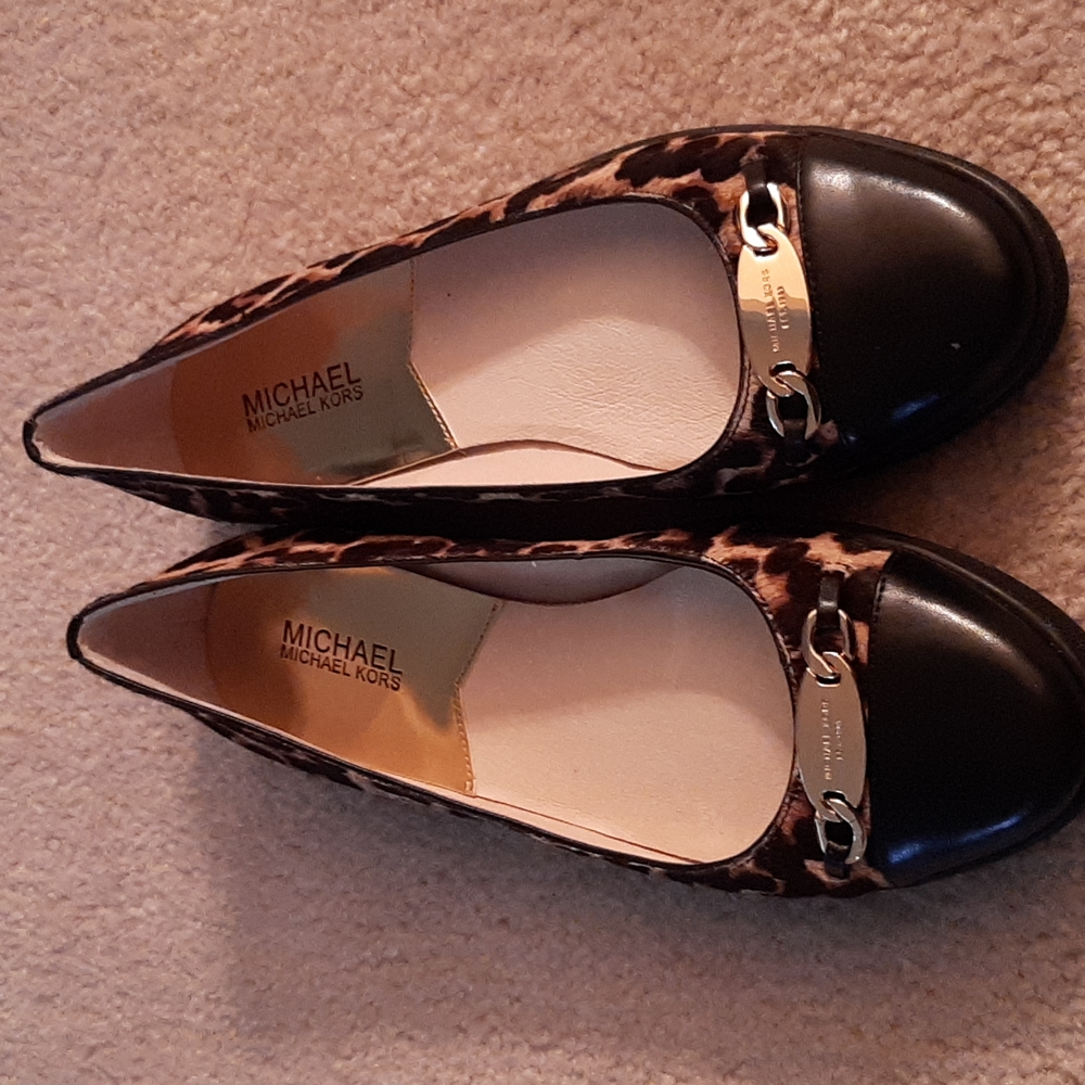 Michael Kors NEW 9M Lainey Ballet style shoe